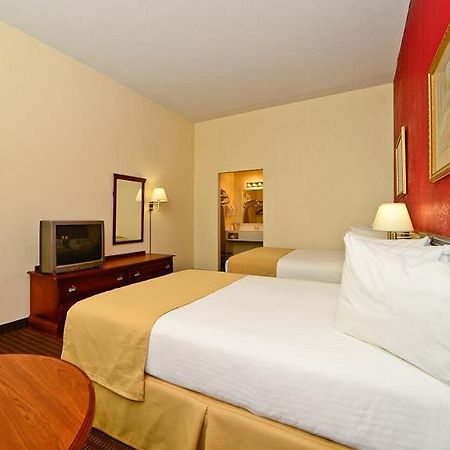 Manchester Heritage Inn & Suites 외부 사진