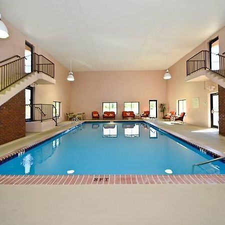 Manchester Heritage Inn & Suites 외부 사진