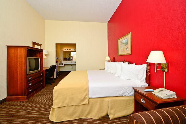 Manchester Heritage Inn & Suites 외부 사진