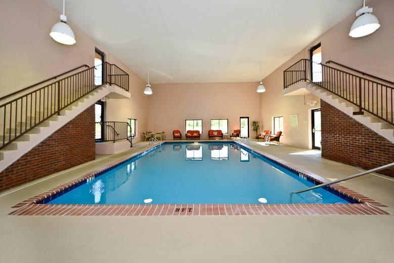 Manchester Heritage Inn & Suites 외부 사진
