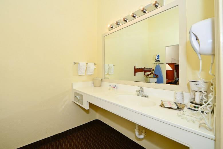 Manchester Heritage Inn & Suites 외부 사진